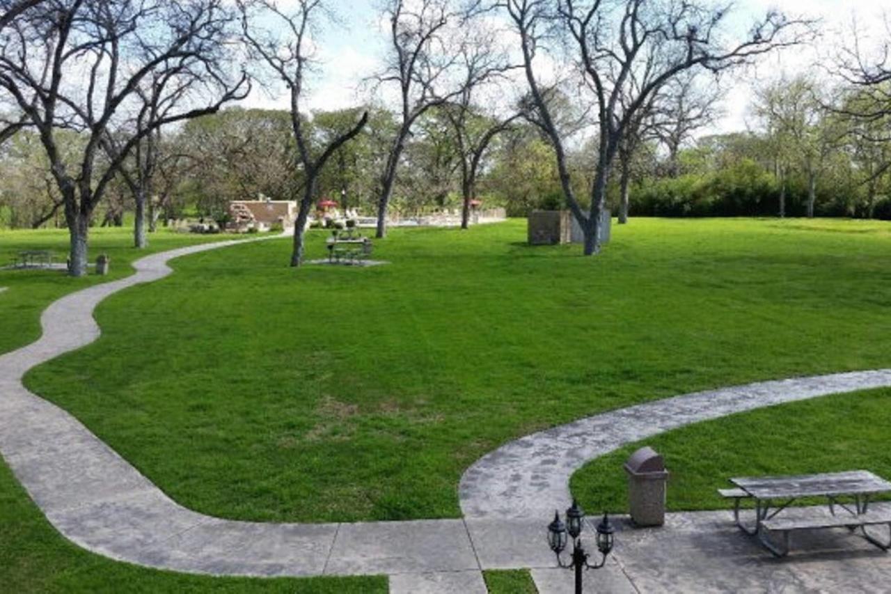 Appartamento Windrow Retreat New Braunfels Esterno foto